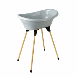 Thermobaby - Babybadewannen-Set - Vasco - Badewanne, Holzbein & Abflussschlauch - Patentierte Innovation - Zusammenklappbar & Stabil - Kann eine Babyliege aufnehmen - Grau Charme Grau Charme Vasco 1