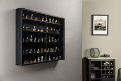 Inter Link - Sammlervitrine - Hängevitrine - Wandregal - Glasvitrine - Wandvitrine - Hängeregal - Schaukasten - MDF - Schwarz (80x60x9.5 cm) Blacklava