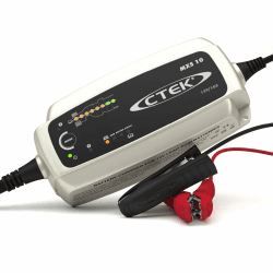 CTEK MXS 10, Batterieladegerät 12V Für Größere Fahrzeugbatterien, Boot, Wohnwagen,Wohnmobil Ladegerät, Rekonditionierungsmodus, Versorgungsfunktion und AGM-Option, Schwarz/Silber/Rot Single