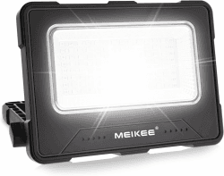MEIKEE 60W LED Baustrahler 10000MAH Led Arbeitsleuchte Akku Strahler 4 Lichtmodi Campinglampe Tragbar 5 Helligkeiten Solar USB-Aufladung Akku Lampe für Camping, Garage, Bau, Reparatur, Notfall Schwarz 1Stück