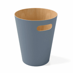 Umbra Abfalleimer – Zweifarbiger Holz Papierkorb für Büro, Badezimmer, Wohnzimmer und Mehr, Wood, Schieferblau, 7.5L