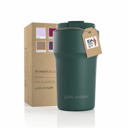 LARS NYSØM Thermo Kaffeebecher to go 500ml | Travel Mug 0,5 Liter mit Isolierung | Auslaufsicherer Edelstahl Thermobecher für Kaffee und Tee unterwegs | Teebecher (Pine Green, 500ml) 500 ml Pine Green