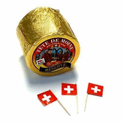 Tete de Moine Reserve ca 800g ganzer Laib für Girolle Tete de Moine AOC Switzerland Mönchskopfkäse und 3 schweizer Fähnchen