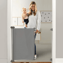 Momcozy Treppenschutzgitter Ausziehbare für Babys (Aktualisiert), 0-140 cm, 83 cm Hoch Baby Absperrgitter Treppenschutzrollo, Einhändig Bedienbar, Geeignet für Treppen/Türen/Innen & Außen, Grau Grau 140 cm * 83 cm