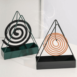 Mückenspirale Halter Tragbare Dreieckige Hängespule Moskito Spulen Halterung Metall Mückenspirale Behälter für Zuhause Camping Außenbereich 2 Stück