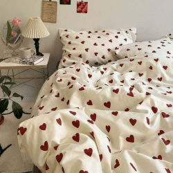 Nayoroom Bettwäsche 135x200 4teilig Herzen Rot Weiß Bettbezug 2er Set Aesthetic Microfaser Roten Herzchen Bettwäsche Set und 2 x Kissenbezug 80x80 cm mit Reißverschluss Rot Weiß 135x200cm 4teilig