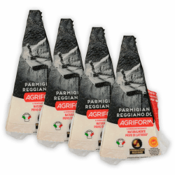 Food-United PARMIGIANO REGGIANO DOP Parmesan Italienischer-formaggio-italiano-Hartkäse 4x 0,2 KG original am Stück über 18 Monate gereift zum Reiben würzig aromatisch 800g