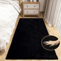 ORINOVA Teppich Läufer Waschbar Schwarz Flauschig 60x180 cm Kunstfell Kurzflor Teppich Schlafzimmer Bettvorleger Weich Wohnzimmer Kinderzimmer Rechteckig 60 x 180 cm Schwarz