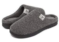 VIFUUR Damen Herren Hausschuhe Memory Foam Pantoffeln Wolle-Like Plüsch Futter Hohe Dichte Warme Indoor Outdoor Anti-Rutsch-Gummisohle Slip On Schuhe 42/43 EU Ren Schwarz