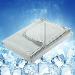 Elegear Kühldecke Sommerdecke - Japanische Arc-Chill Kühlfasern 2in1 doppelseitige Selbstkühlende Decke für Besseren Schlaf Antiallergie und Atmungsaktive Weiche Wohndecke Reisedecke Grau 150 x 200 cm 150x200cm Grau