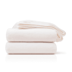 Amago - Kuscheldecke, Cashmere-Feeling, 180 x 220 cm - Wollweiß