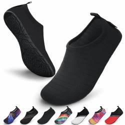 SAGUARO Unisex Badeschuhe Schwimmschuhe Wassersportschuhe, Schnell Trocknend rutschfest Leicht, Gr. 36-47 44/45 EU Tiefschwarz