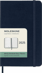 Moleskine Weekly Planner, WochenPlaner mit Platz für Notizen für 12 Monate 2025, Fester Einband und Elastischer Verschluss, Farbe SaphirBlau, TaschenFormat 9x14 cm