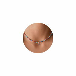 TINGN Bunte Perlenkette für Frauen Mädchen - Handgefertigt Boho Perlen Buchstaben Kette Personalisierte Geschenk für Geburtstag, Geschenke für Frauen Valentinstag, Teenager Mädchen Geschenke Schmuck S - Silber