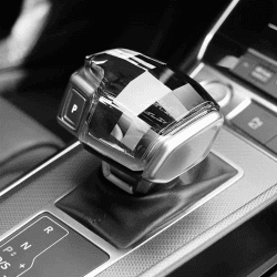 HEYOUTH Heller Kristall Schalthebelknauf,Griffe Dekorativ Schalthebelknauf Getriebegriff Kompatibel for Audi A6 A7 SQ8 RS6 RS7 Q7 Q8 S8,Abdeckung Trim Ersatz Schalthebel,Auto Innenbereich Dekoration