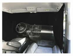 BREMER SITZBEZÜGE Frontscheibe Sonnenschutz Camping Führerhaus Gardinen Vorhang kompatibel mit Ford Tourneo Transit Courier ab 2014 in Schwarz