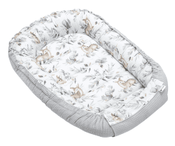 Medi Partners Babynest Kuschelnest Babynestchen 100% Baumwolle Waffle Nestchen Reisebett für Babys Säuglinge 100x60x15cm Sicherer Verschluss (Hirsch in Blättern mit grauem Waffle)