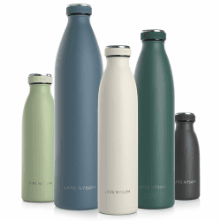 LARS NYSØM Edelstahl Trinkflasche 350ml, 500ml, 750ml, 1L, 1 5 liter | Thermosflasche Kohlensäure geeignet | Auslaufsichere Wasserflasche für Sport, Outdoor, Schule (Almond Beige, 750ml) Almond Beige 750 ml