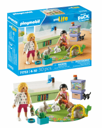 PLAYMOBIL | My Life | Familie mit Hasen | Tierfiguren | Spielzeug für Kinder ab 4 Jahren | 71753