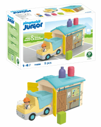 PLAYMOBIL JUNIOR | Nachhaltiges Spielzeug für Kinder ab 1 Jahr | LKW mit Sortiergarage | 71686