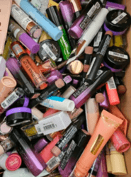 Geschenk Freundin Kosmetik-Box Markenkosmetik 🎁 - Hauptpflege & Skin-Care Make-up 💄 (Restposten Neuware Essentials)