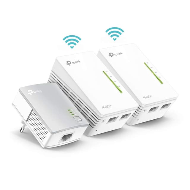 🚀 Super Deal: TP-Link WLAN Powerline Adapter Triple Set TL-WPA4220T KIT 🚀