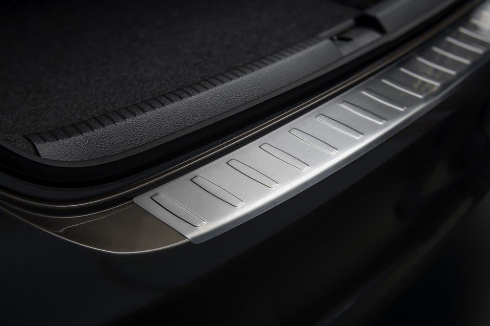 🚗 Angebot: Avisa Edelstahl Heckstoßstangenschutz für Volkswagen Golf VII 2012-2019 'Ribs'