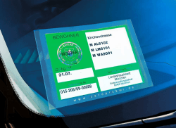 🌟 Super Deal! Glasmagnet Parkausweishalter 🚗 Angebot bei HelloDeals