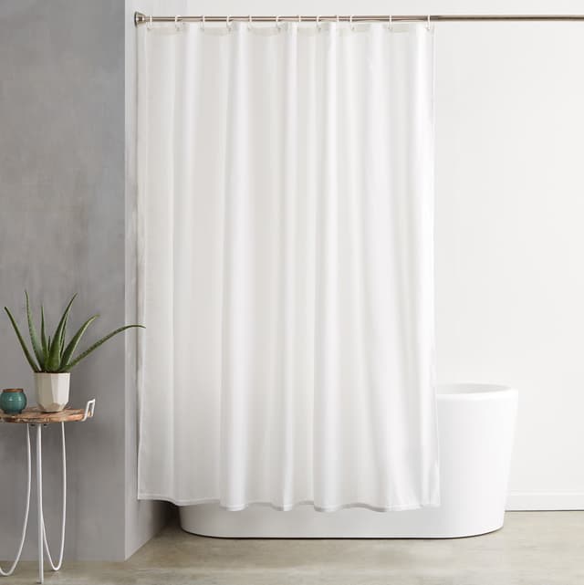 Angebot: Amazon Basics Duschvorhang 180 x 180 cm 🚿