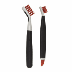 🧼 OXO Good Grips Bürsten-Putzset zur Tiefenreinigung 🧹 - Orange Tiefenreinigungsset Angebot bei HelloDeals