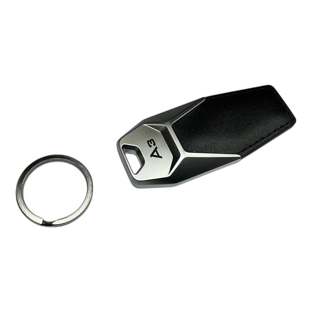 🚗 Audi A3 Lederschlüsselanhänger Schwarz/Silber - Sonderangebot!