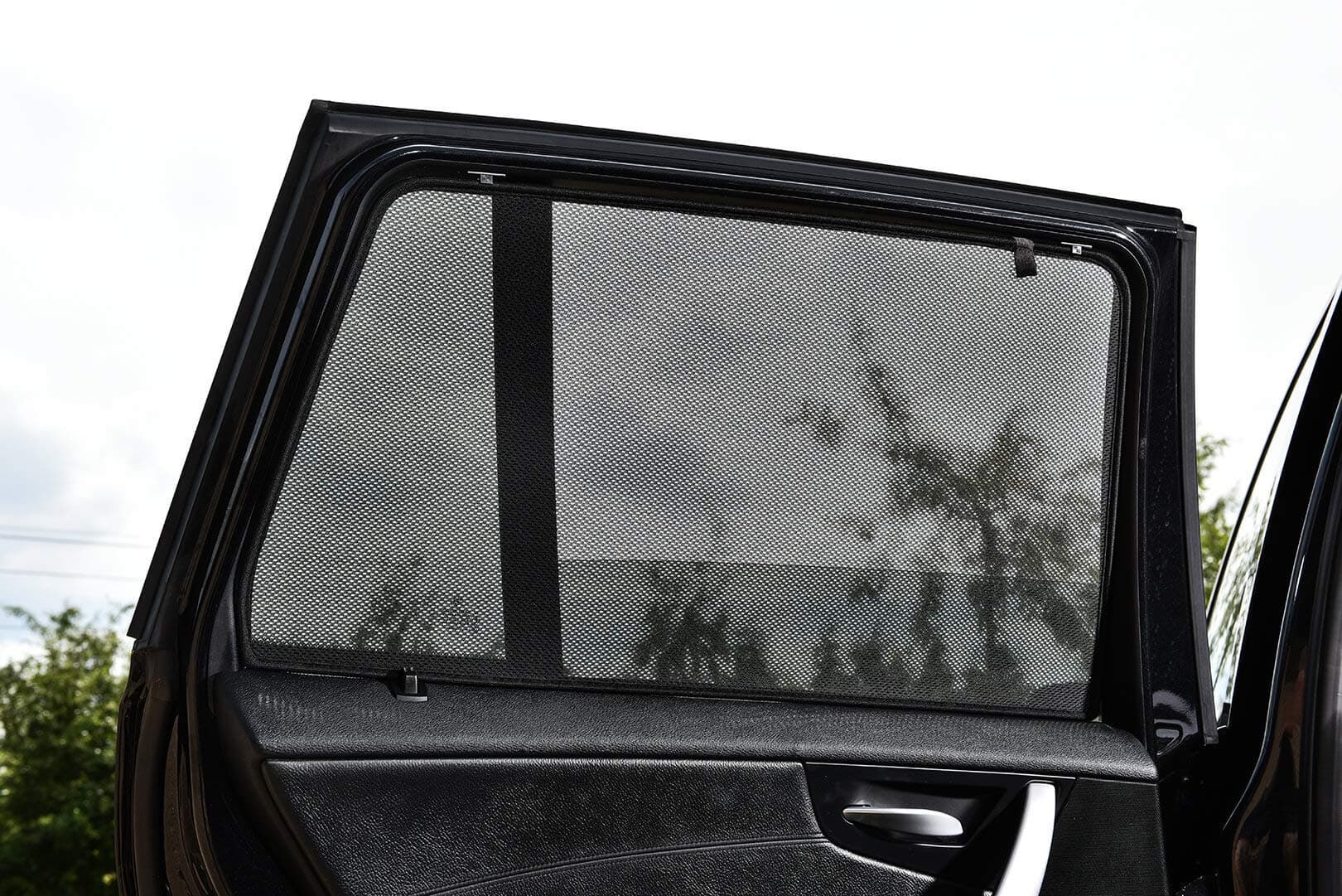 Satz Car Shades (Hintertüren) kompatibel mit Volkswagen Tiguan 5 türer 2008-2016 (2-teilig), Schwarz Jeu pour les vitres latérales arrière