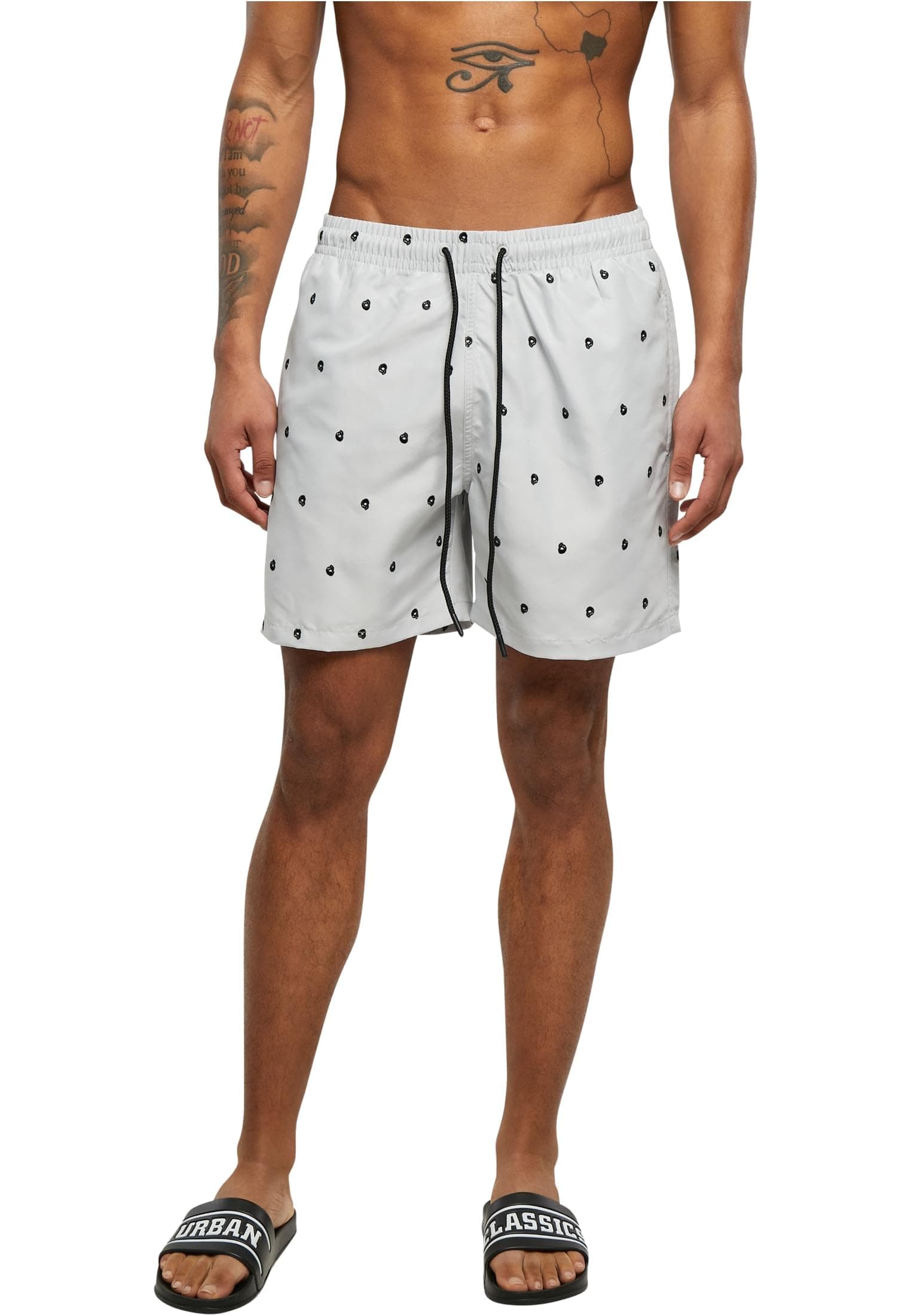 Angebot: Urban Classics Herren Badehose Pattern Swim Shorts 🏖️