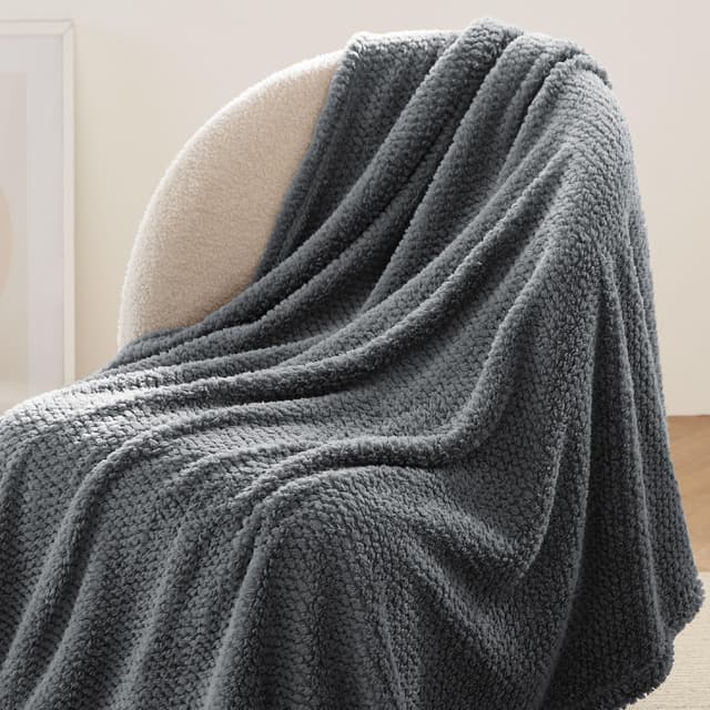 🌟 Angebot des Tages: BEDSURE Kuscheldecke - Weich & Stilvoll 🌟
