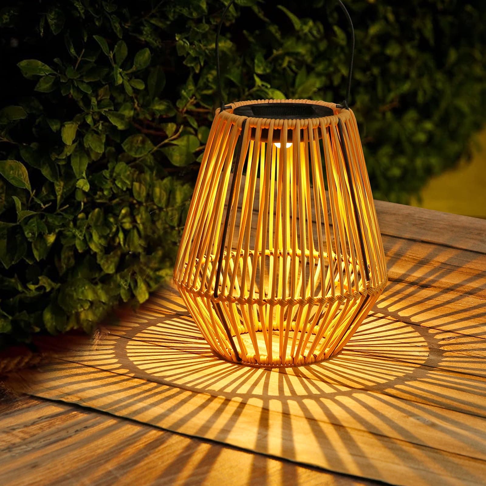 🌞🌿 ZWOOS Solarlaterne für Außen Garten - Helle Solar Rattan Laterne im Boho-Stil 🌿🌞