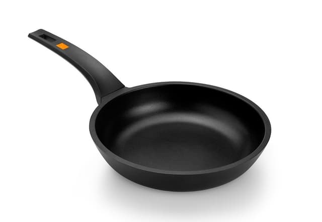 BRA Efficient Bratpfanne 🍳 | Schwarz, 16 cm | PFOA-frei | Aluminium