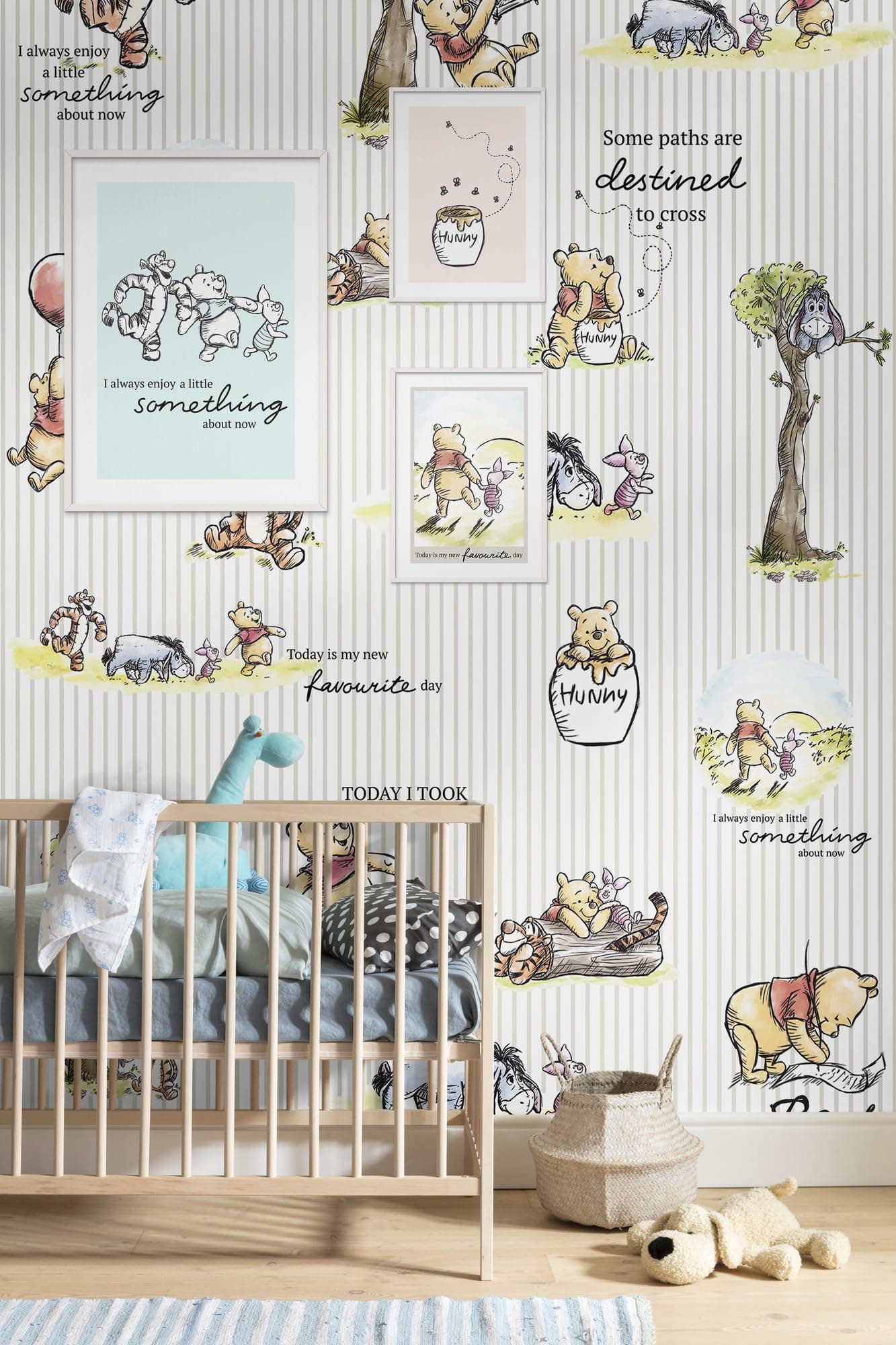 🐻🌟 Komar Disney Fototapete Winnie PUUH | Größe 200x280cm | Kinderzimmer Dekoration