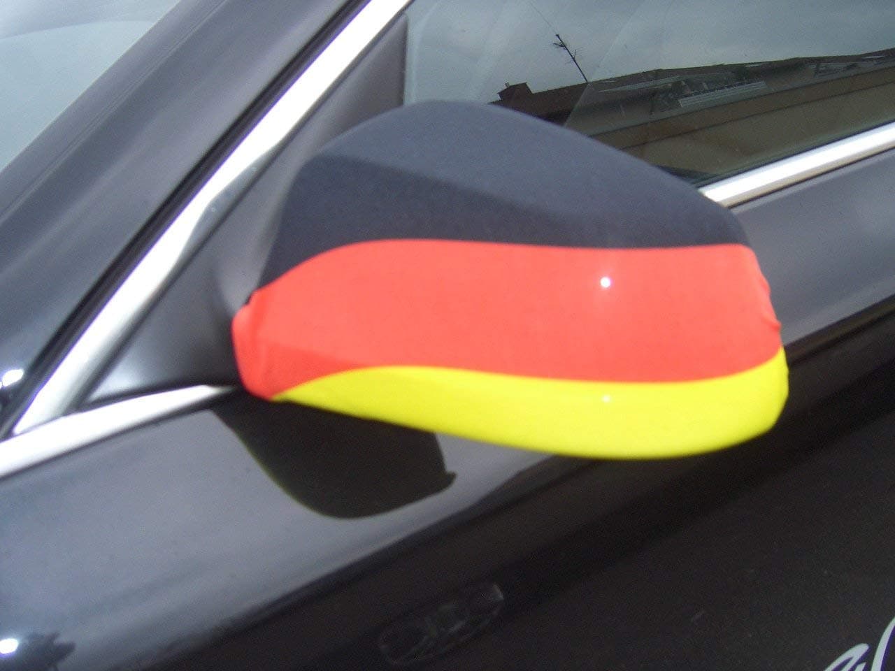 🇩🇪🚗 Holen Sie sich die deutschen Autospiegelfahnen 2 Stück für nur 4.9€!