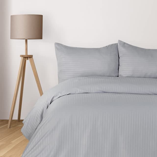 🌟 Komfortec Deluxe Bettwäsche 200x200 Set 3 teilig mit Kissenbezüge 🛌
