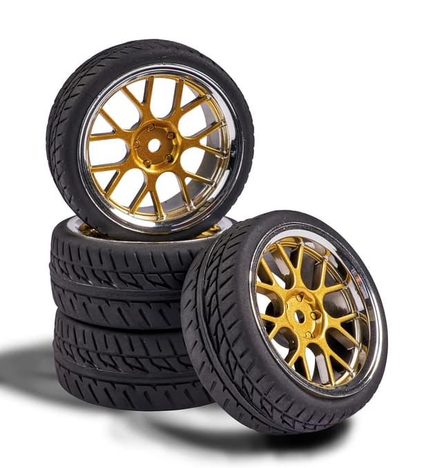 Carson 500900163 1:10 Räderset Y-Design2 (4) Gold/Chrome 🚗🔧🔩