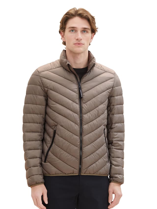 🧥 TOM TAILOR Leichte Steppjacke mit Stehkragen S 32097 - Smokey Olive Green Angebot!