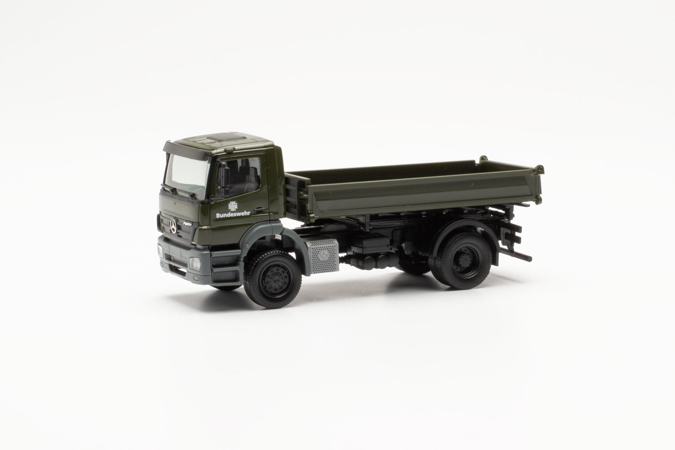 Herpa LKW Modell Mercedes-Benz Axor 3-Seitenkipper Bundeswehr 1:87 Miniatur - Sammlerstück 🚚🎁