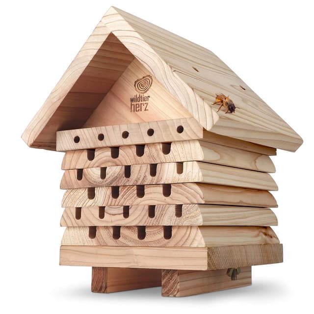 🐝 Wildtier Herz Bienenhotel - Schwere Ausführung aus verschraubtem Massiv-Holz - Nisthilfe & wetterfestes Bienenhaus für Wildbienen 🏡 - Insektenhotel Groß XXL mit Nisthülsen