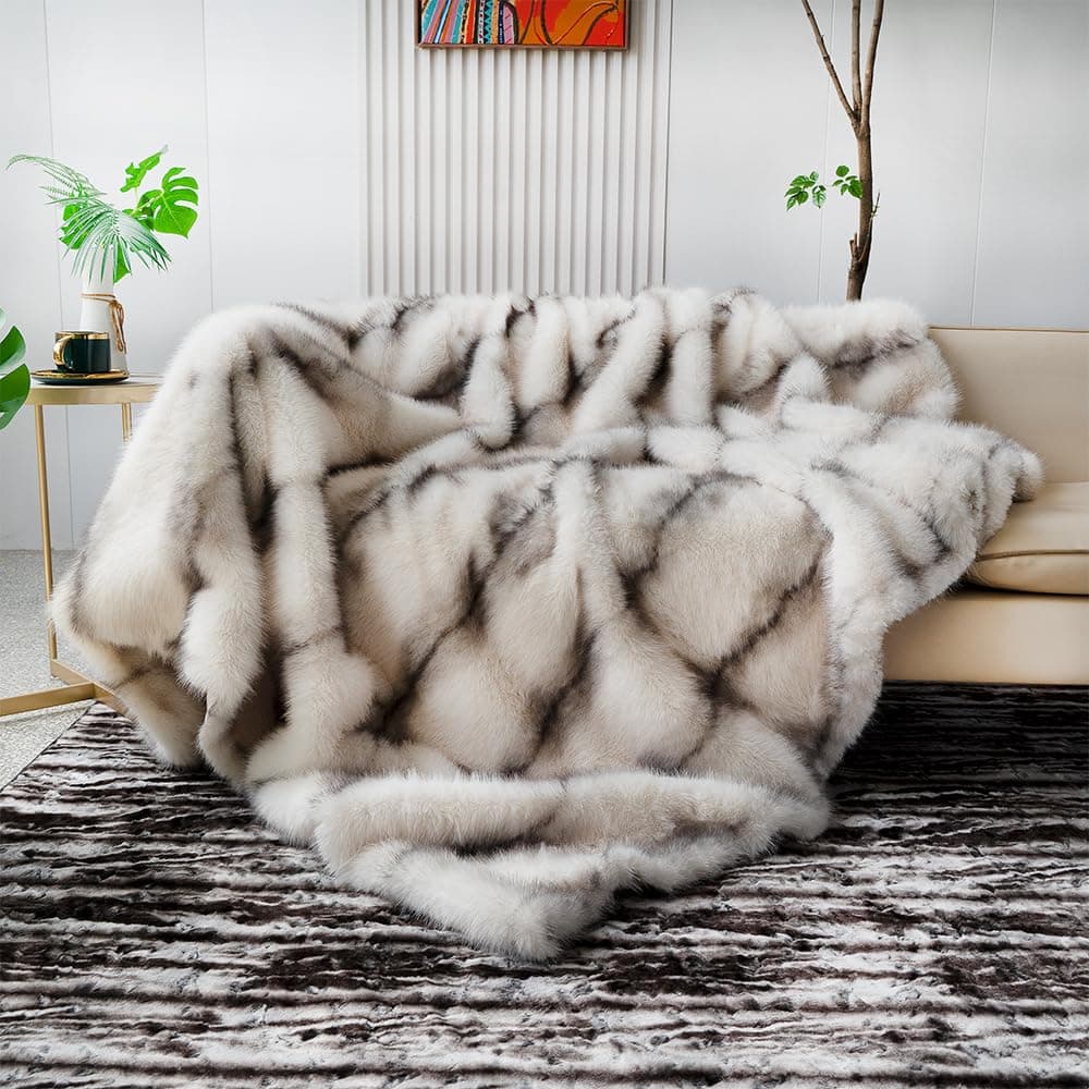 Luxuriöse Kunst-Nerz-Fell-Decke 130x150cm - Superflauschige Wohndecke in Beige