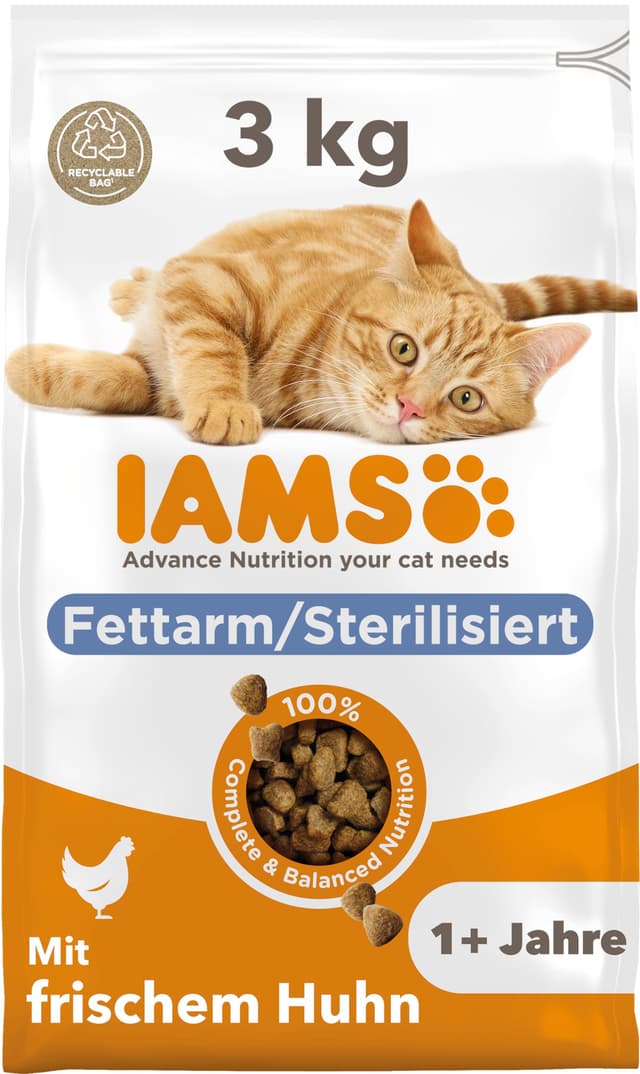 🐱 IAMS Sterilised Katzenfutter trocken mit Huhn - Trockenfutter für sterilisierte / kastrierte Katzen ab 1 Jahr, 3 kg
