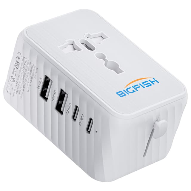 🌍 Bigfish Reiseadapter Weltweit mit 4 USB Anschlüssen - Universal Steckdosenadapter