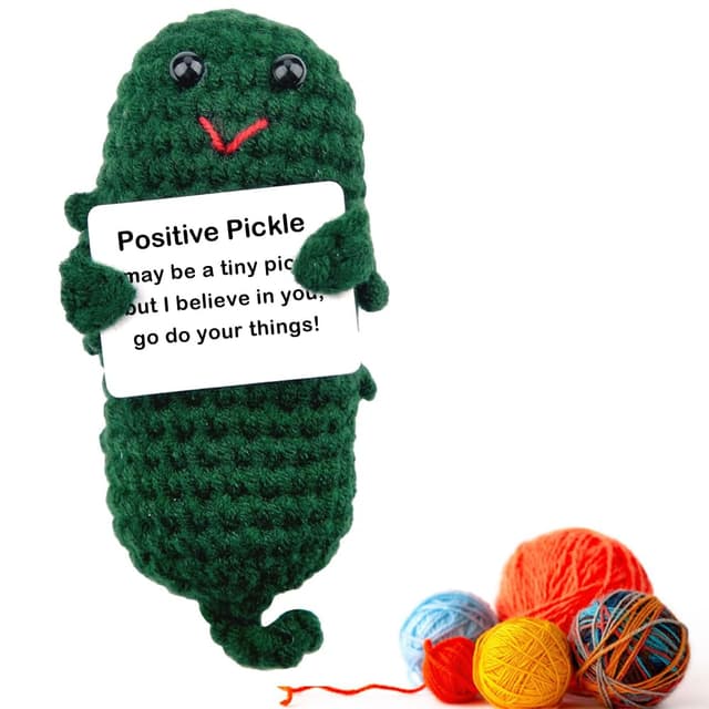 Positive Gurke Puppe mit Positiver Energiekarte 🥒