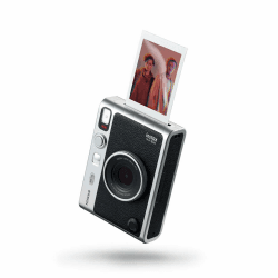 📸🖤 Instax mini EVO™ Schwarz - Type USB-C Hybrid Sofortbildkamera Angebot bei HelloDeals