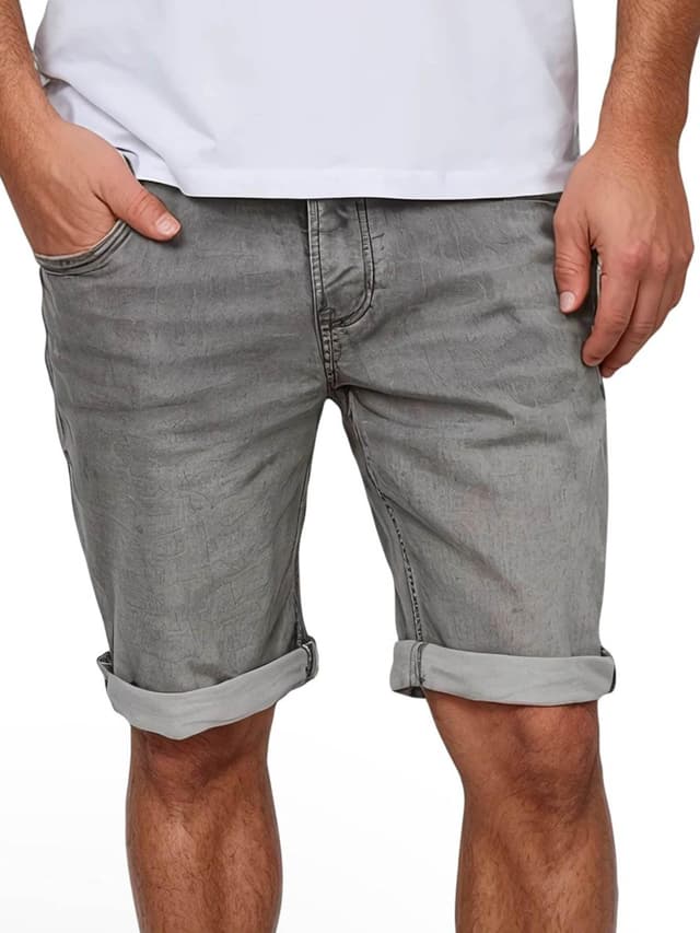 👖🌟 Mustang Herren Jeans Short Chicago Short 32 Light Grey Denim (311) - Angebot