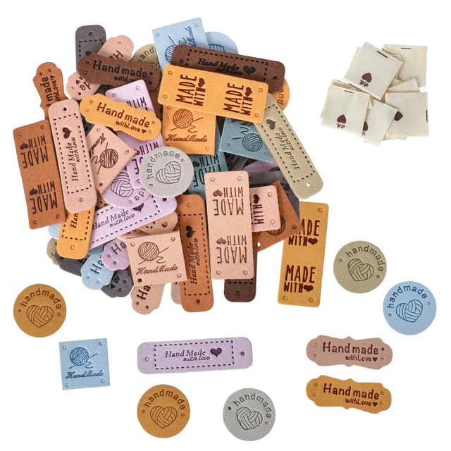 Handmade Labels,60 Stück Handgefertigte Lederetiketten,Handmade Label zum Annähen,Handgefertigt Geprägtes Etikett mit Löchern,für Häkelkleidung Jeans Taschen Schuhe Hut DIY Basteln,6 Stile